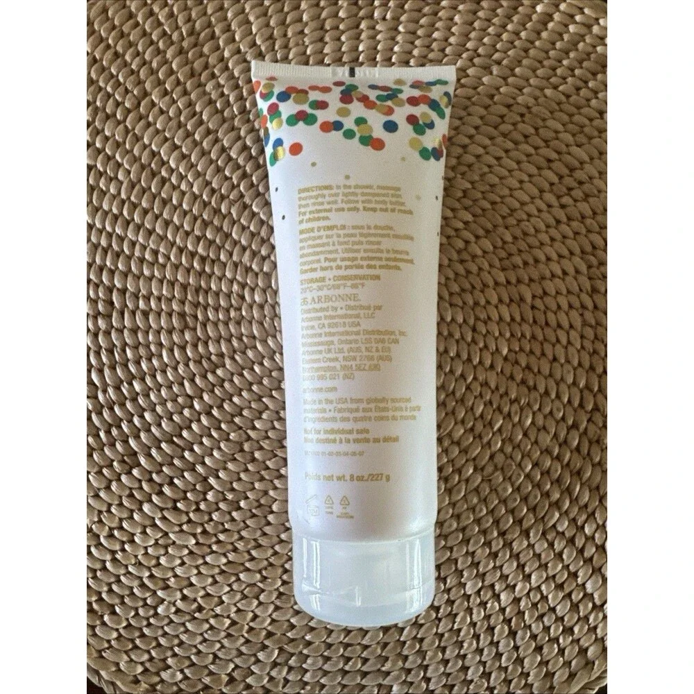 ARBONNE OLIVE BLOSSOM & EUCALYPTUS CLEANSING BODY POLISH 8 FL OZ. NEW, UNOPENED